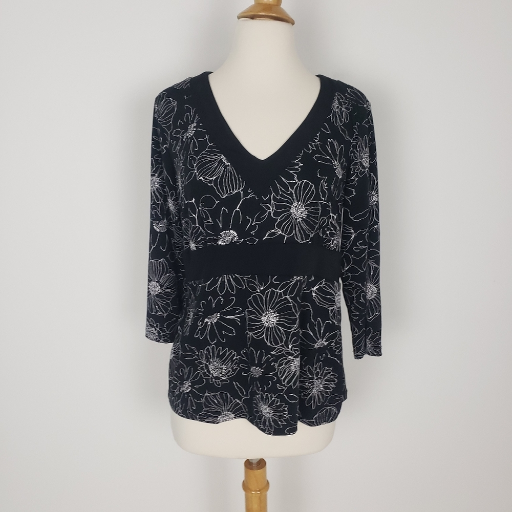 Dana Taylor black top